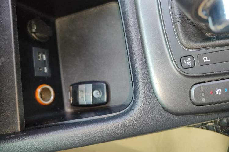 Used Kia K3 2015 1.6L Automatic GLS
