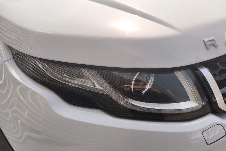 Used Land Rover Range Evoque 2017 2.0T SE PLUS Smart Enjoyment Edition
