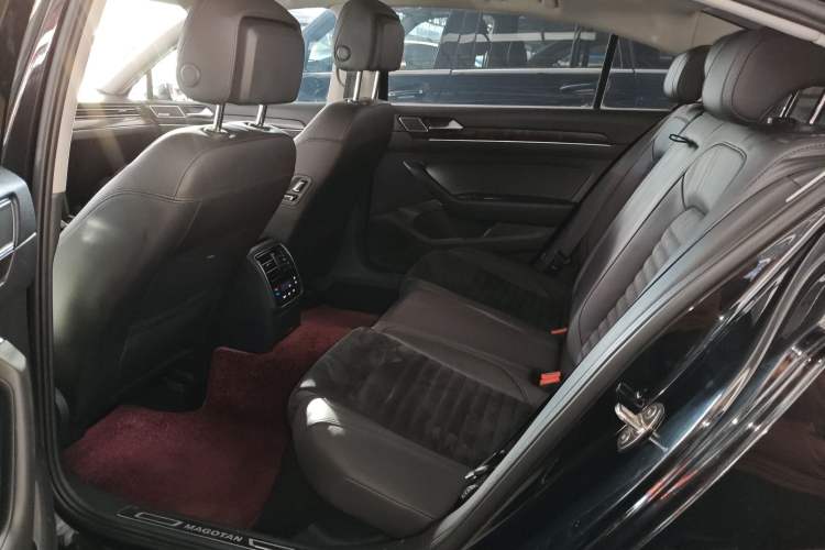 Used Volkswagen Magotan 2018 330TSI DSG Luxury Model