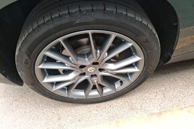 Used Leapmotor C10 2024 530 LiDAR Edition Right Rear Wheel Hub