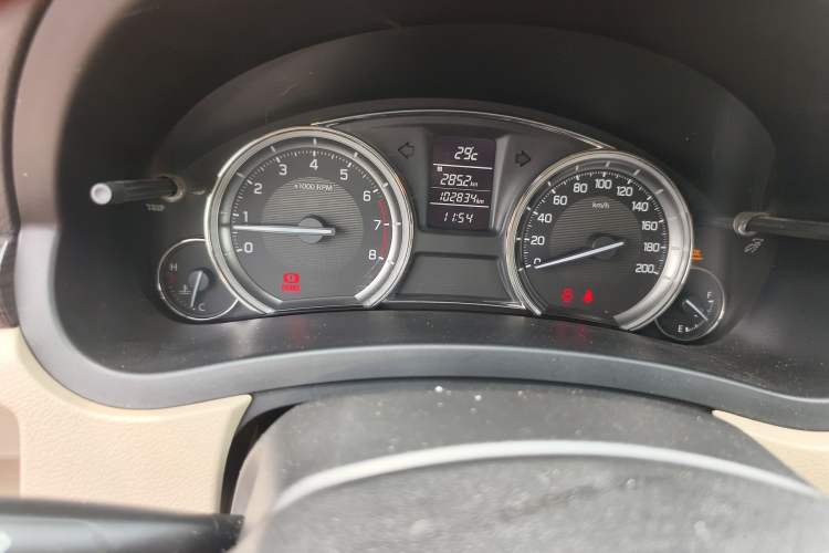 Used Suzuki Alivio 2015 1.6L Manual Enjoyment Model
