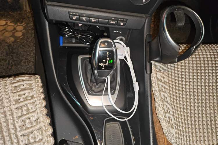 Used BMW X1 2015 sDrive18i Fashion Upgrade Edition Gear Lever