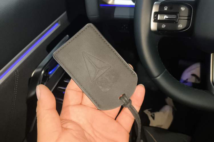 Used Deepal G318 2025 Worry-Free Adventure Edition Four-Wheel Drive Secret Realm Version Interior 1