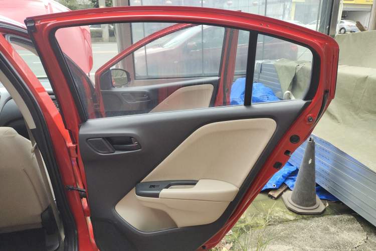 Used Honda City 2015 1.5L CVT Comfort Version