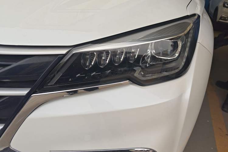 Used CHANGAN CS85 COUPE 2019 2.0T Automatic Version China VI Standard Left Front Headlight