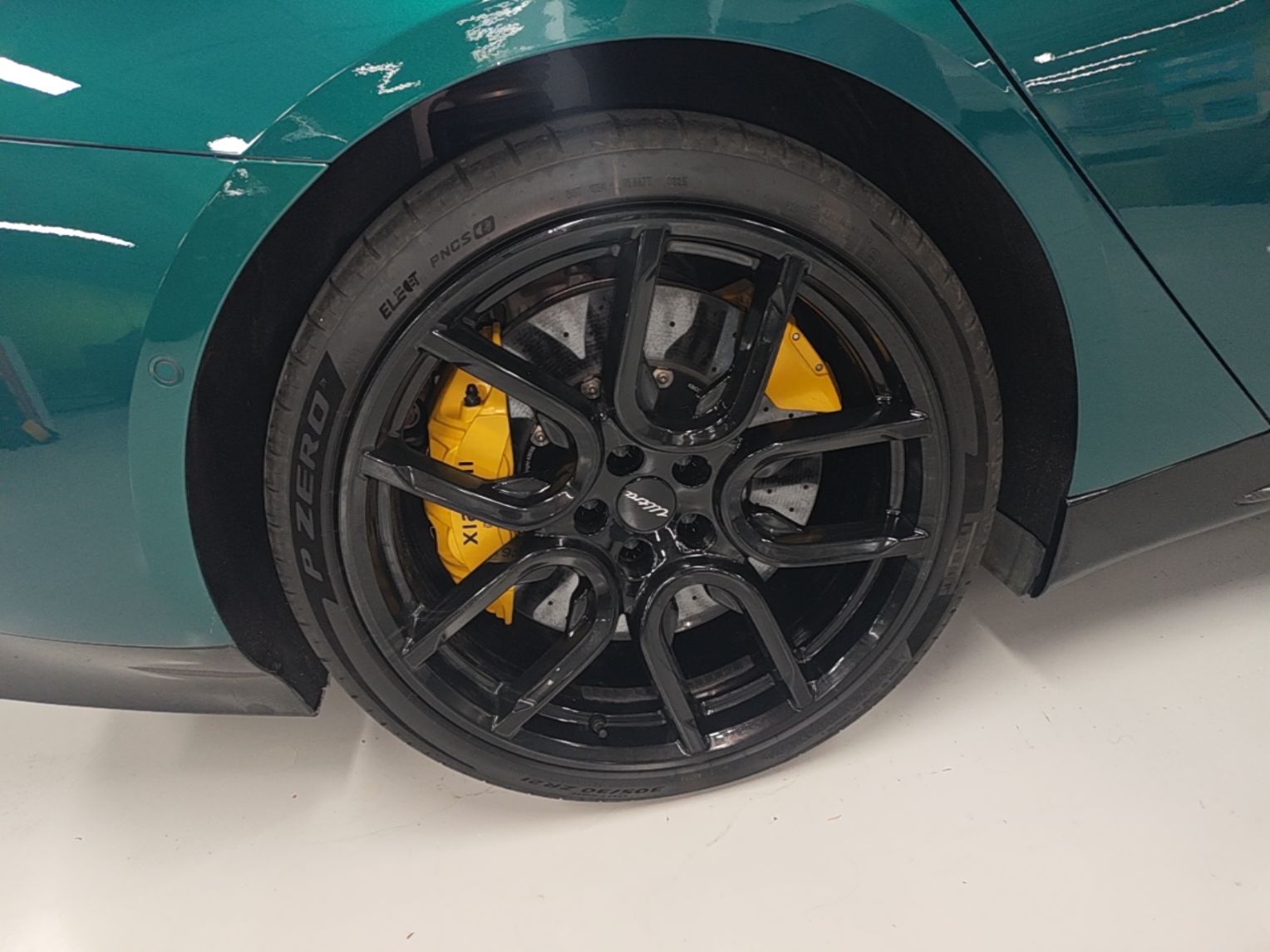 Xiaomi Auto SU7 Ultra 2025 Ultra Model — снимка 11