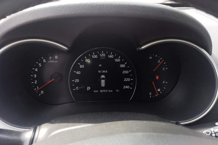 Used Kia Sorento 2013 2.4L 5-seat Gasoline Luxury Edition Instrument Cluster