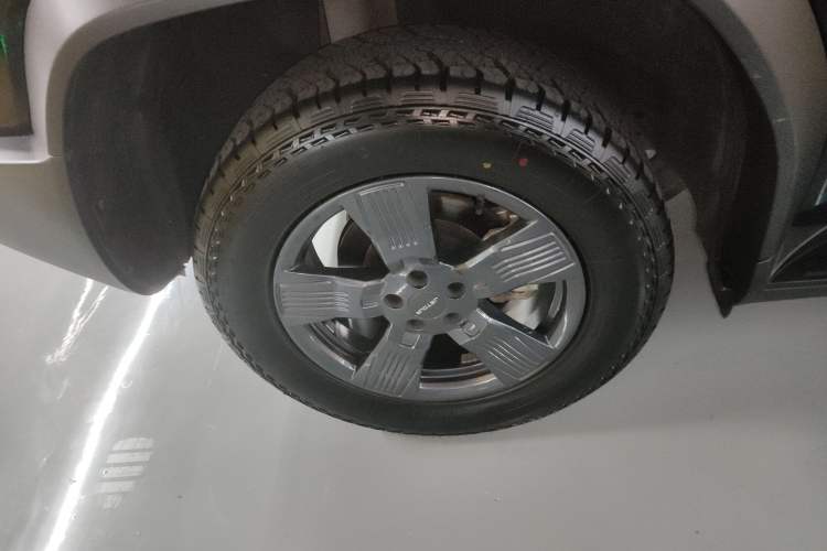 Used JETOUR Traveler 2023 1.5T Two-Wheel Drive Discovery PRO Exterior 5