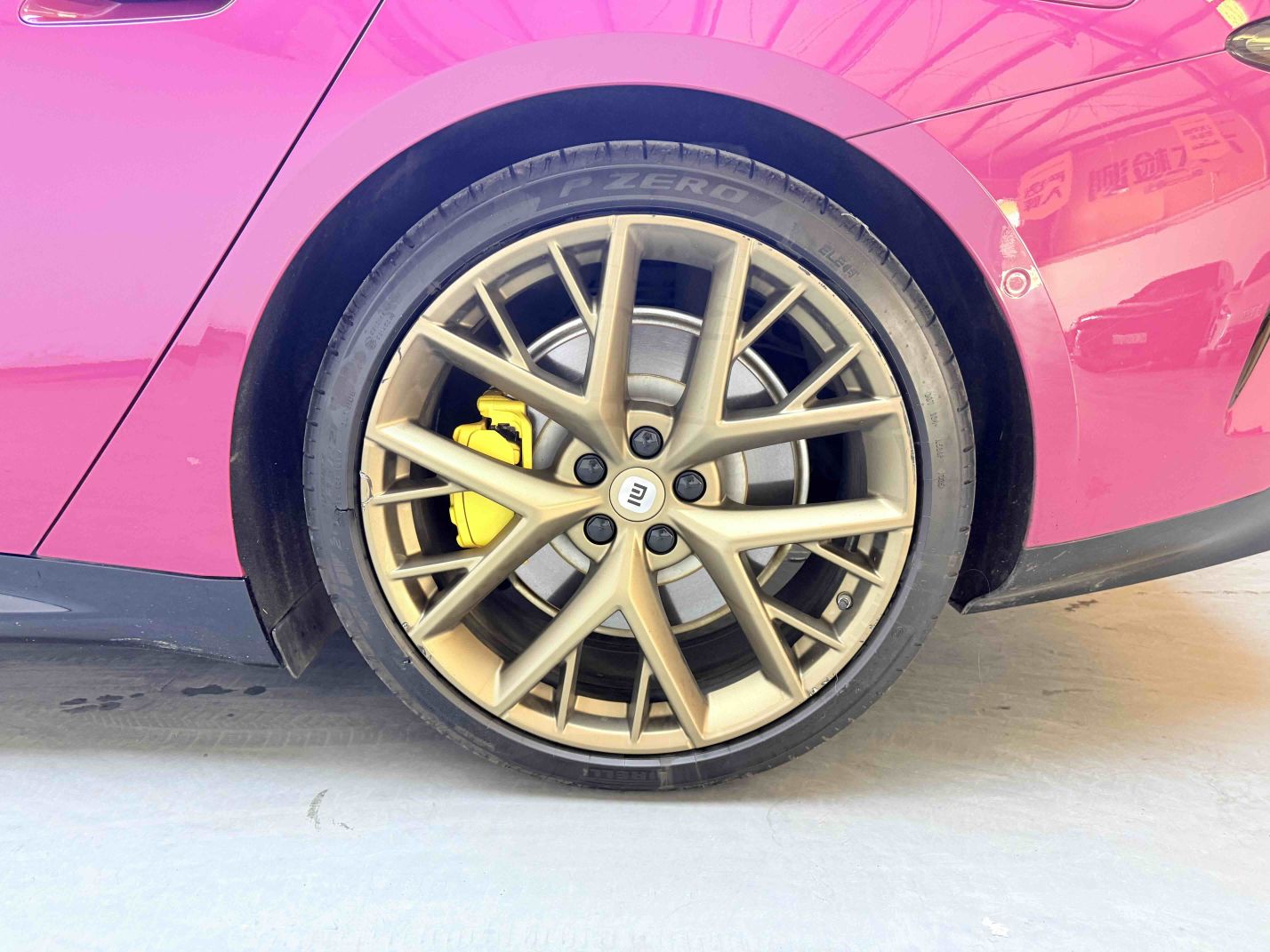 Xiaomi Auto SU7 2024 Four-Wheel Drive Ultra-Long Range Advanced Intelligent Driving Max Edition — снимка 10