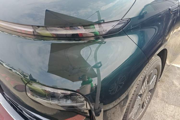 Used Geely Galaxy LEVC L380 2024 140-Degree 6-Seater All-Wheel-Drive Ultra