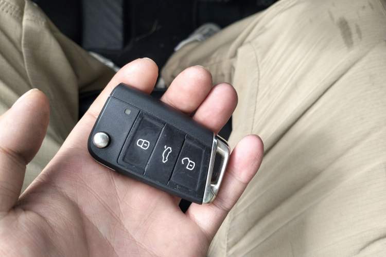 Used Volkswagen Tiguan L 2019 330TSI Automatic Two-Wheel Drive Luxury Edition China V Standard Vehicle Key