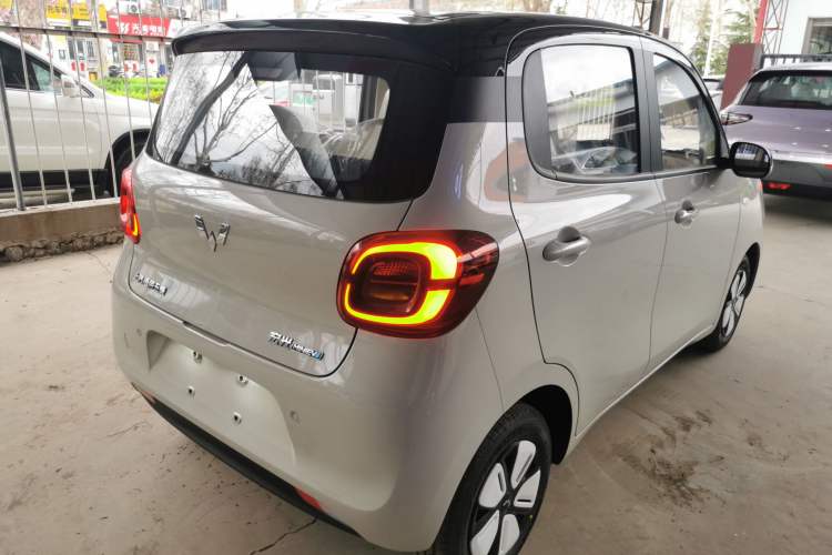Used Wuling Hongguang MINIEV 2025 Four-Door Version Zhenxiang+ Edition Rear Right 45 Deg