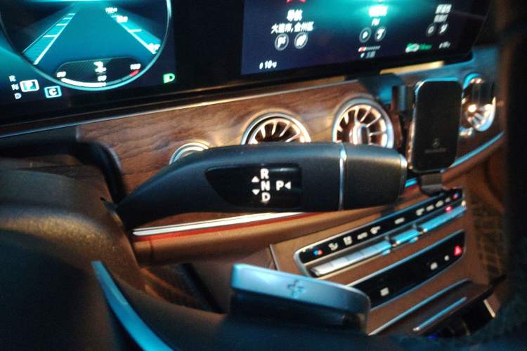 Used Mercedes-Benz E-Class 2023 E 260 L