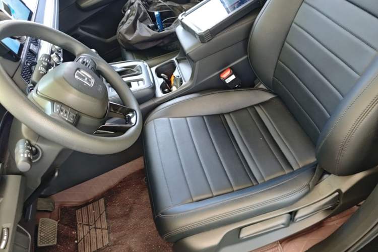 Used Honda CR-V 2026 Model—Global 30-Year Glory Edition 240TURBO Two-Wheel-Drive Dynamic Version