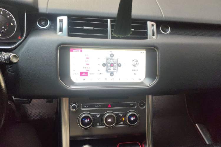 Used Land Rover Range Rover Sport 2017 3.0 SC V6 SE
