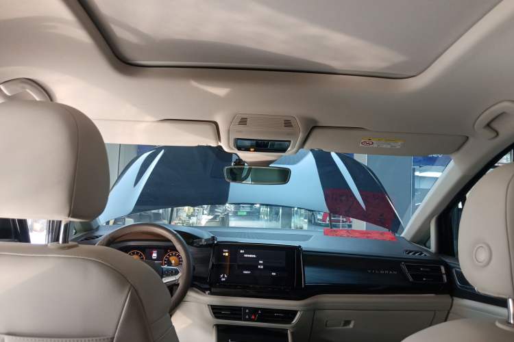 Used Volkswagen Viloran 2023 380TSI Luxury Edition