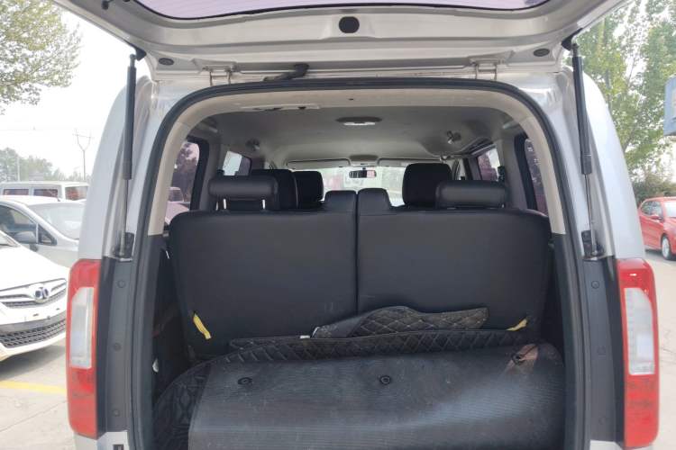 Used JAC Refine M3 2016 IKEA Edition 1.6L Luxury Smart Model Trunk