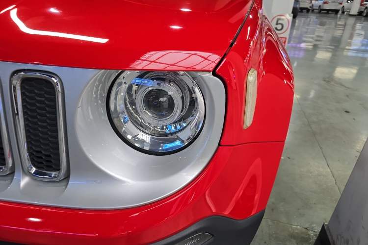 Used Jeep Renegade 2017 180T Automatic Smart Version