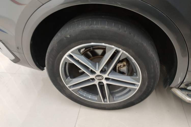 Used Audi Q5L Sportback 2021 40 TFSI Fashion Model
