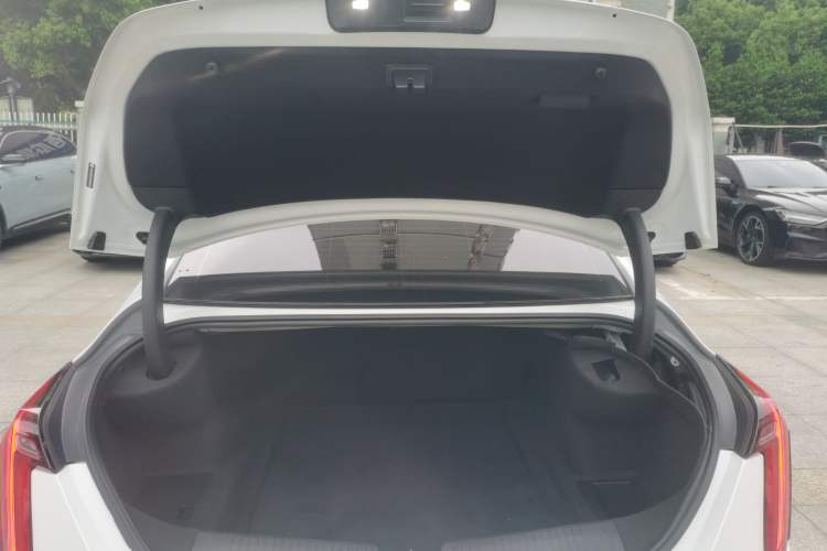 Used Cadillac CT4 2022 28T Luxury Edition Trunk