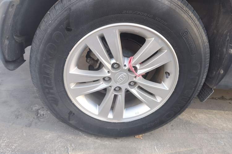 Used Kia Sportage R 2016 2.0L Manual Two-Wheel Drive GL Trim