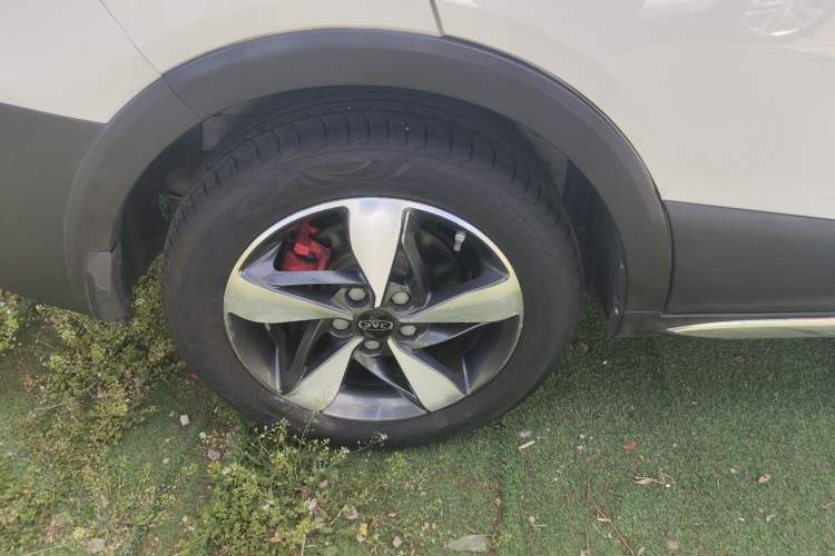 Used JAC Group Refine S3 2017 1.5L Manual Luxury Smart Model Exterior 5