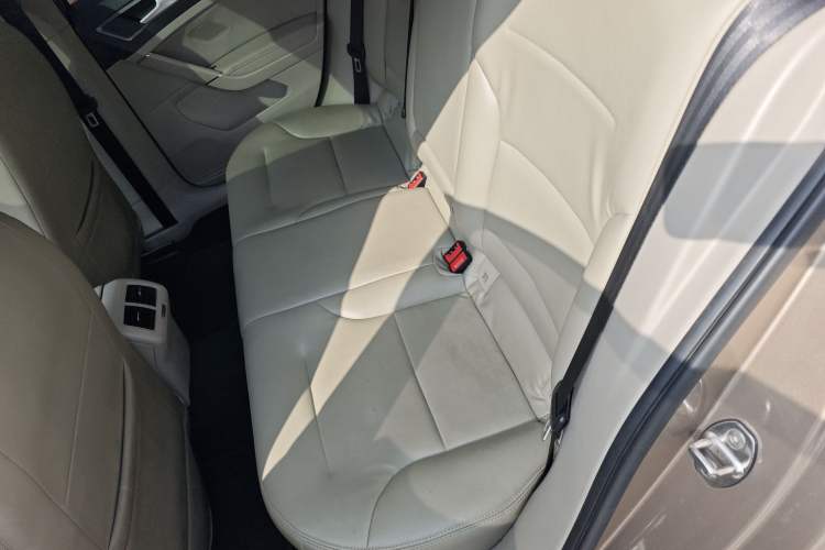 Used Volkswagen Golf 2015 1.4TSI Automatic Comfort Model