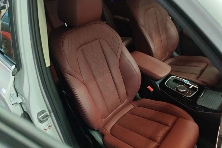 Used BMW iX3 2023 Leading Model
