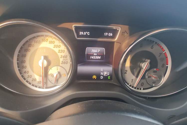 Used Mercedes-Benz GLA 2015 GLA 200 Fashion Model Instrument Cluster