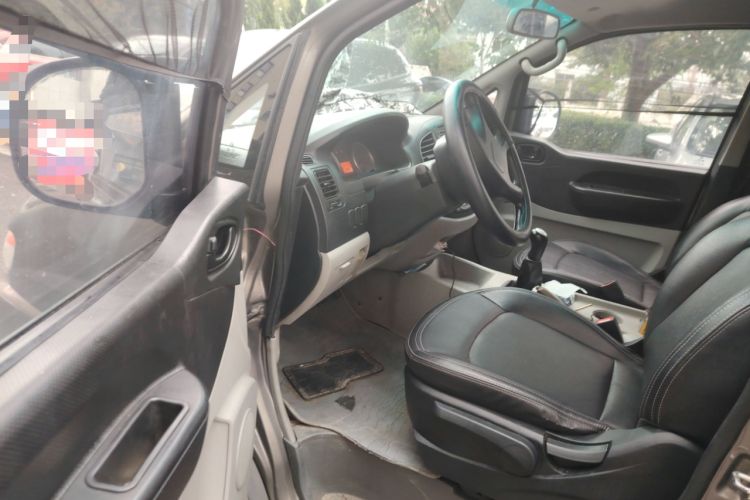 Used FORTHING Lingzhi 2016 V3 1.5L 7-Seater Standard Model China V Emission Standard