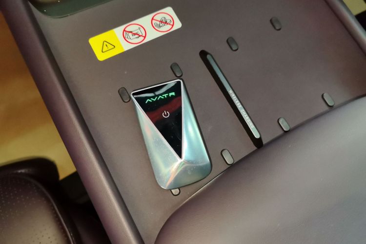 Used Avatr 06 2025 Max All-Electric Version