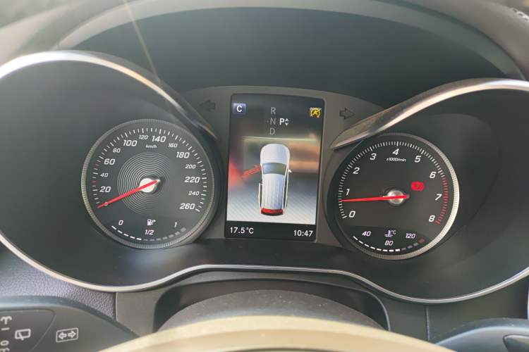 Used Mercedes-Benz GLC 2019 GLC 260 L 4MATIC Dynamic Model