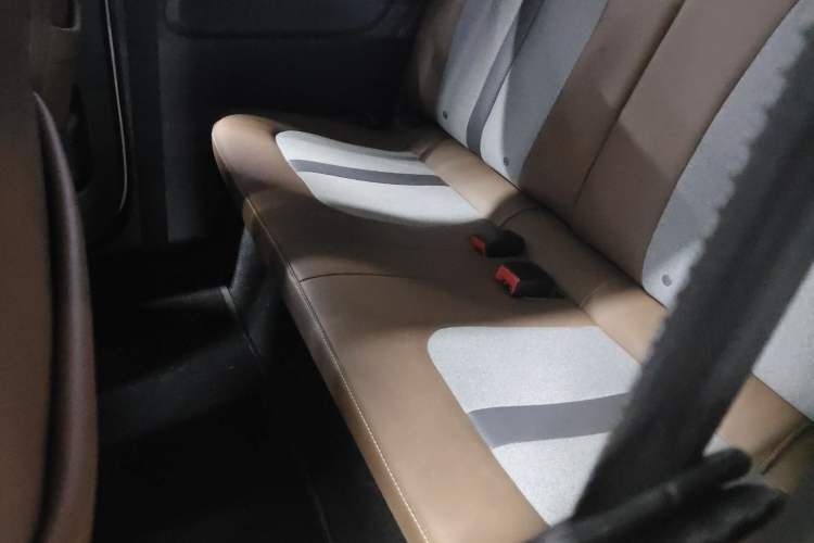 Used Wuling Hongguang MINIEV 2022 GAMEBOY 200km Gaming Edition with Lithium Iron Phosphate
