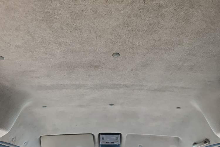 Used Jinbei Hiace X30 2016 1.3L Van Standard Edition DLCG12
