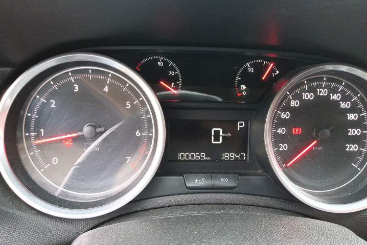 Used Peugeot 408 2018 350THP Automatic Luxury Edition Instrument Cluster