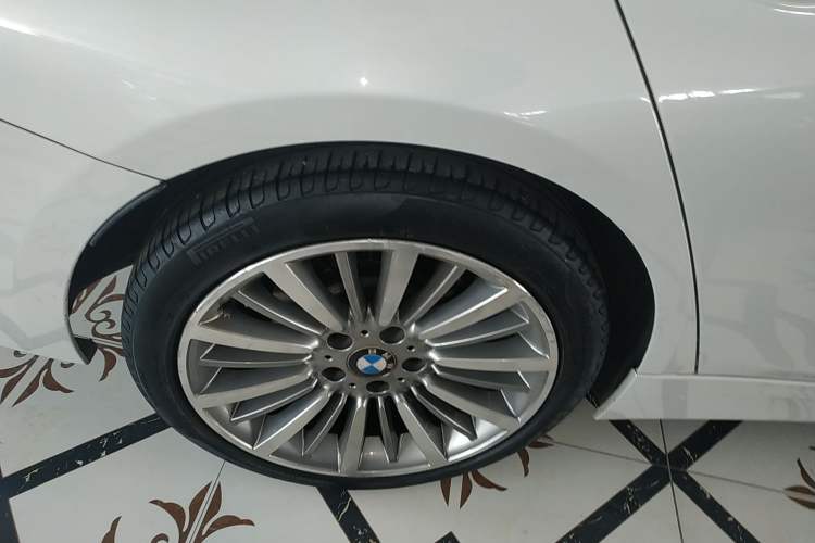 Used BMW 3 Series 2019 320Li Fashion Model
