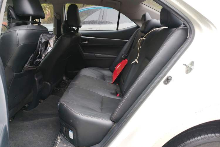 Used Toyota Corolla 2017 Revised Dual-Engine 1.8L E-CVT Elite Edition
