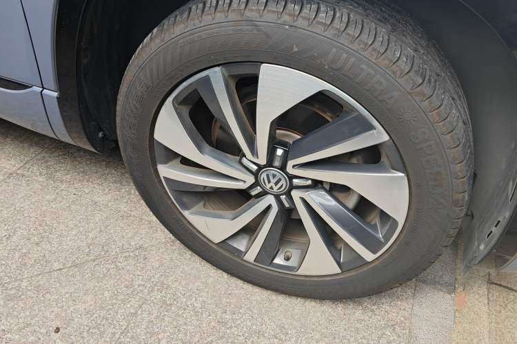 Used Volkswagen Tayron X 2020 380TSI Four-Wheel Drive Dynamic Connect Edition
