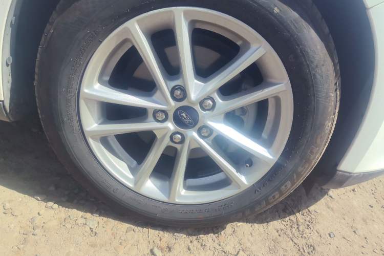 Used Ford Focus 2017 Hatchback 1.6L Automatic Fashion Edition Smart Drive Version