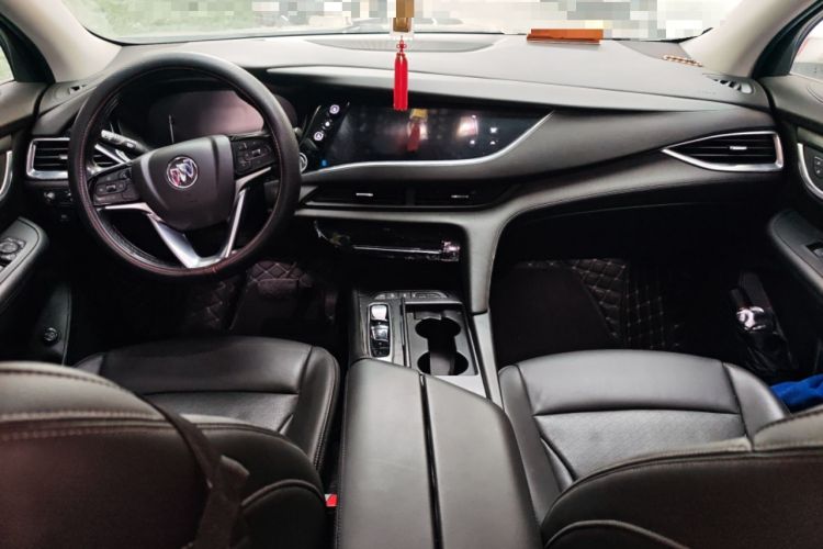 Used Buick Enclave 2020 28T Two-Wheel Drive Prestige Version Center Console