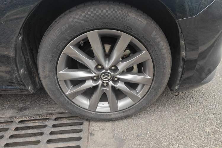 Used Mazda Atenza 2020 2.0L Blue Sky Luxury Edition