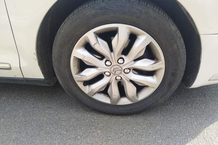 Used Citroen C5 2013 2.3L Automatic Prestige Edition
