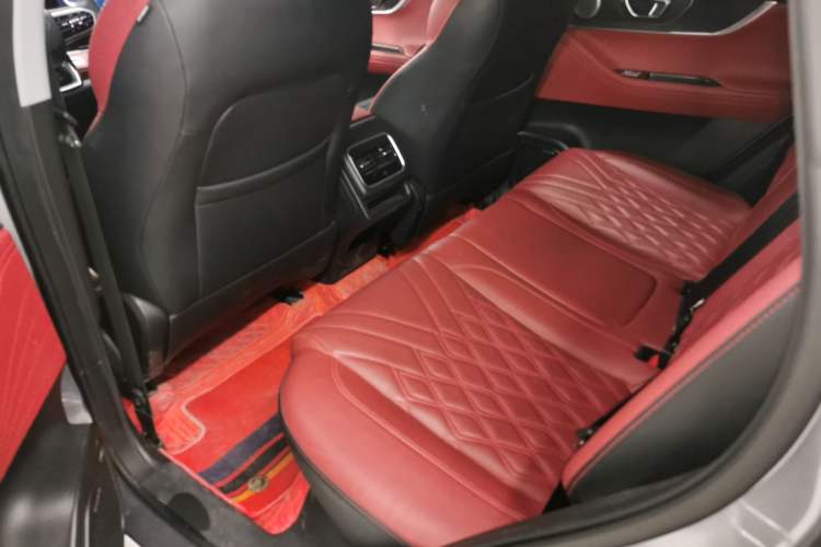 Used Chery Tiggo 7 PLUS 2023 1.6 TGDI DCT Flagship Version
