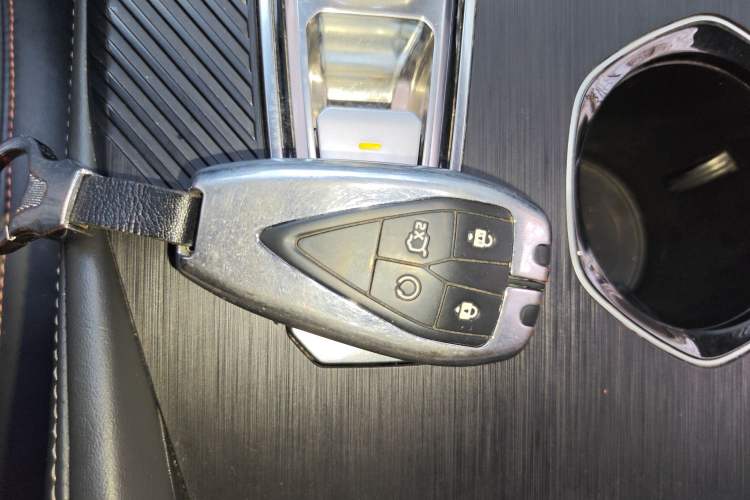 Used Changan UNI-K 2021 2.0T Prestige Edition
