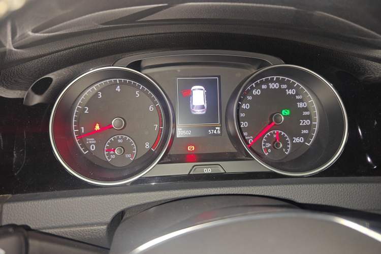 Used Volkswagen Golf 2014 1.4TSI Luxury Travel Edition Instrument Cluster