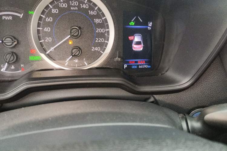 Used Toyota Levin 2021 Dual-Motor 1.8H E-CVT Leading Edition Odometer Close Up