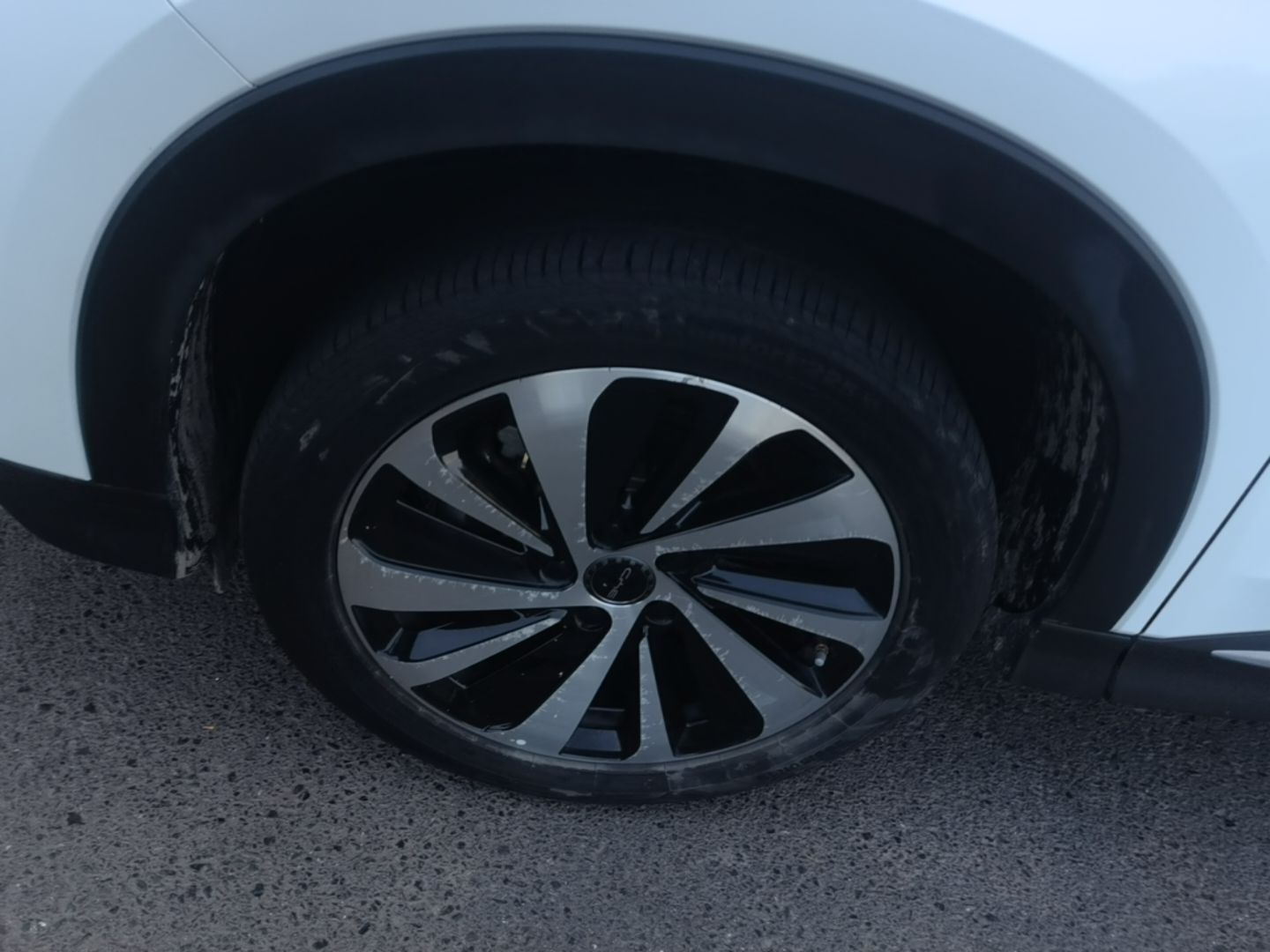 BYD Song PLUS New Energy 2024 Honor Edition EV 520km Luxury Model — снимка 10