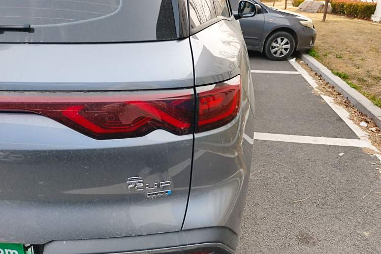 Used BYD Yuan UP 2025 Intelligent Driving Version 401 km Beyond-Range Edition
