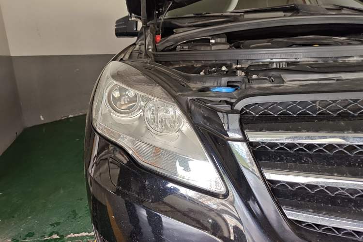 Used Mercedes-Benz R-Class 2017 R 320 4MATIC Business Edition Prestige Model