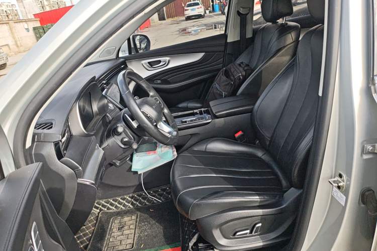 Used Roewe RX5 MAX 2019 300TGI Automatic Smart Cabin Luxury Edition
